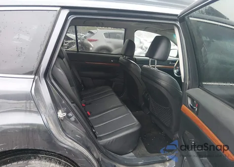 2013 Subaru Outback 2.5I Limited из США, поврежденный, VIN 4S4BRCKC5D3280151